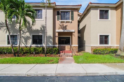Adosado en Cutler Bay, Florida 3 dormitorios, 140.75 m2 № 2082599