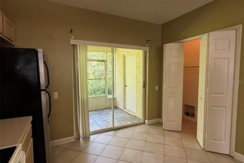 Touwnhouse à vendre à Tampa, Floride: 2 chambres, 107.02 m2 № 1876252 - photo 14