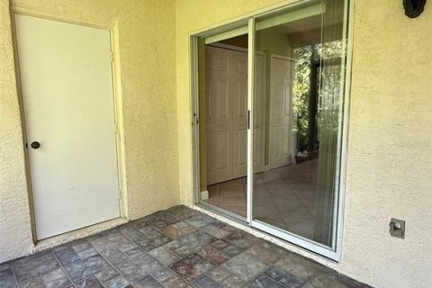 Touwnhouse à vendre à Tampa, Floride: 2 chambres, 107.02 m2 № 1876252 - photo 20