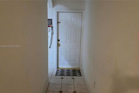 Купить кондоминиум в Дорал, Флорида 2 спальни, 97.55м2, № 2018563 - фото 4