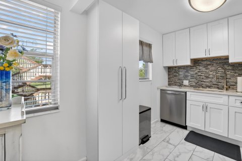 Condo in Boca Raton, Florida, 2 bedrooms  № 2187404
