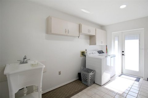 Casa en alquiler en Bradenton, Florida, 3 dormitorios, 195 m2 № 1740190 - foto 6