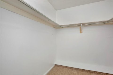 Casa en venta en Brandon, Florida, 4 dormitorios, 151.24 m2 № 1907539 - foto 13