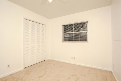 Casa en venta en Brandon, Florida, 4 dormitorios, 151.24 m2 № 1907539 - foto 16