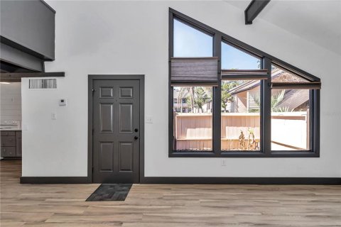 Condominio en venta en Ocala, Florida, 1 dormitorio, 91.97 m2 № 1910273 - foto 8