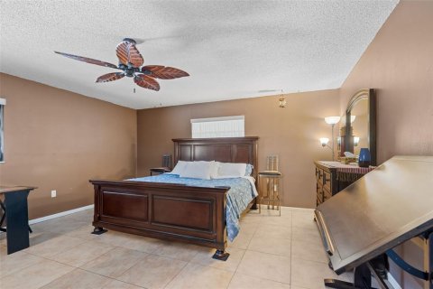 Villa ou maison à vendre à Saint Petersburg, Floride: 2 chambres, 164.25 m2 № 1808641 - photo 19