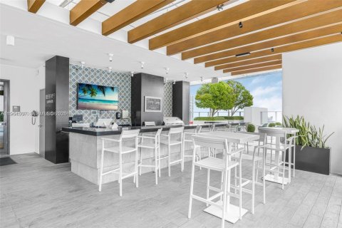 Condominio en alquiler en Miami, Florida, 41.06 m2 № 2006258 - foto 17