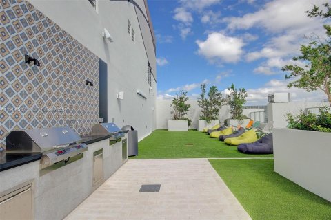 Condominio en alquiler en Miami, Florida, 41.06 m2 № 2006258 - foto 25