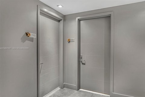 Condominio en alquiler en Miami, Florida, 41.06 m2 № 2006258 - foto 9