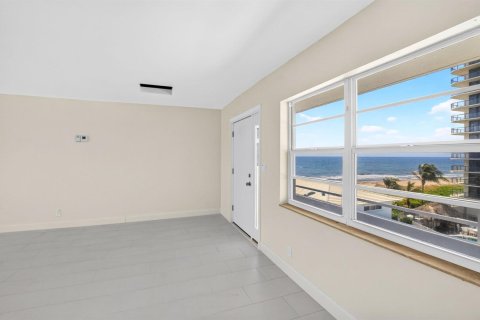 Condo in Highland Beach, Florida, 1 bedroom  № 2181956 - photo 8