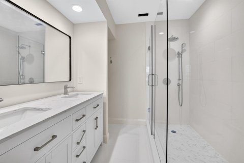 Condo in Highland Beach, Florida, 1 bedroom  № 2181956 - photo 29