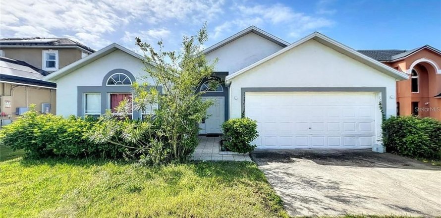 House in Orlando, Florida 4 bedrooms, 174.1 sq.m. № 1411551