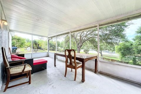 House in Orlando, Florida 4 bedrooms, 174.1 sq.m. № 1411551 - photo 8