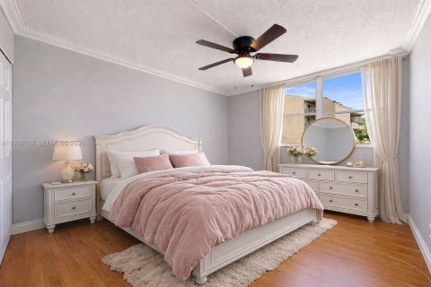 Купить кондоминиум в Майами, Флорида 2 спальни, 70.61м2, № 2051573 - фото 27