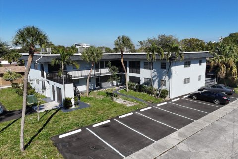 Appartement à louer à Hallandale Beach, Floride: 3 chambres, 75.07 m2 № 2017609 - photo 28
