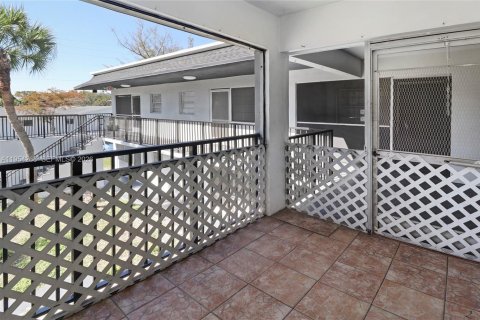 Appartement à louer à Hallandale Beach, Floride: 3 chambres, 75.07 m2 № 2017609 - photo 4