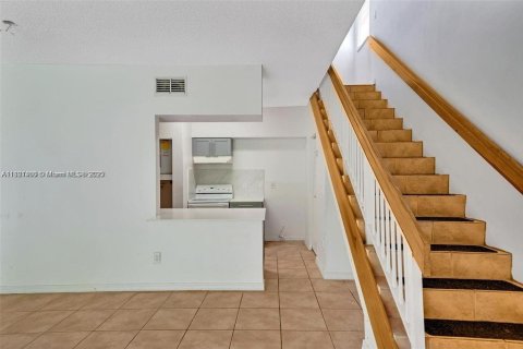 Condominio en venta en Miami Gardens, Florida, 1 dormitorio, 82.4 m2 № 1978634 - foto 6