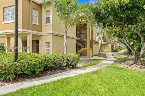Condominio en venta en Miami Gardens, Florida, 1 dormitorio, 82.4 m2 № 1978634 - foto 18