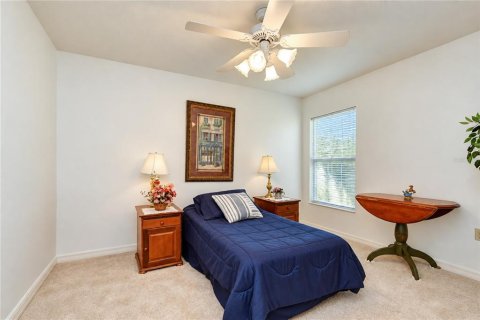 House in Valrico, Florida 4 bedrooms, 205.13 sq.m. № 2391312 - photo 16