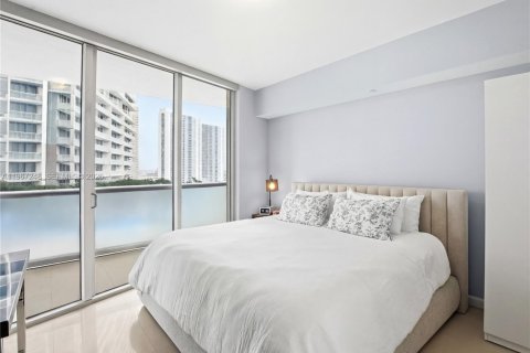 Copropriété à vendre à Miami, Floride: 1 chambre, 68 m2 № 2047258 - photo 8