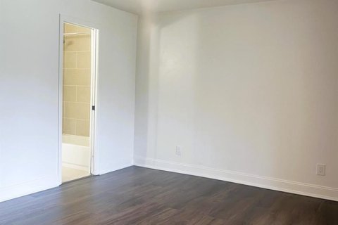 Condominio en venta en St. Lucie, Florida, 1 dormitorio, 70.61 m2 № 2082417 - foto 8