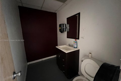Immobilier commercial à vendre à Hollywood, Floride № 1958234 - photo 10
