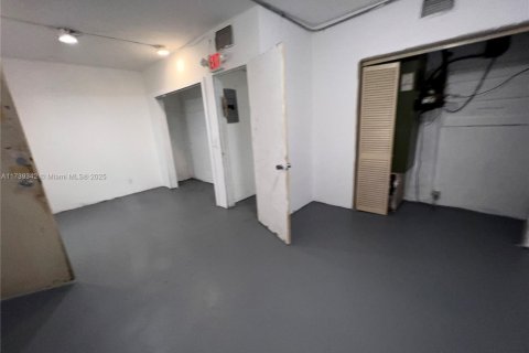 Immobilier commercial à vendre à Hollywood, Floride № 1958234 - photo 11