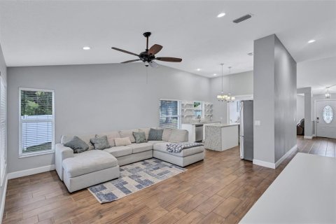 Casa en venta en Bradenton, Florida, 3 dormitorios, 156.08 m2 № 2225392 - foto 17