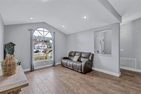 Casa en venta en Bradenton, Florida, 3 dormitorios, 156.08 m2 № 2225392 - foto 7