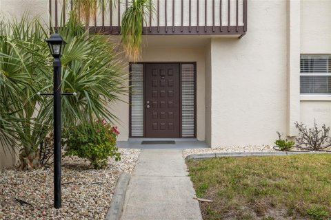 Condo in Punta Gorda, Florida, 2 bedrooms  № 2217006