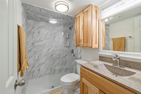 Condo in Punta Gorda, Florida, 2 bedrooms № 2217006 - photo 14