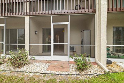 Condo in Punta Gorda, Florida, 2 bedrooms № 2217006 - photo 18