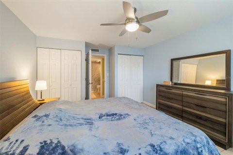 Condo in Punta Gorda, Florida, 2 bedrooms № 2217006 - photo 9