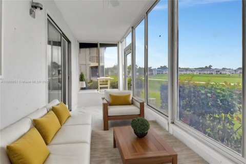 Condominio en venta en Delray Beach, Florida, 2 dormitorios, 81.75 m2 № 1941037 - foto 23