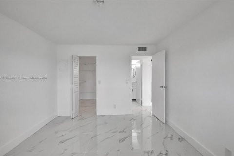 Condominio en venta en Delray Beach, Florida, 2 dormitorios, 81.75 m2 № 1941037 - foto 13