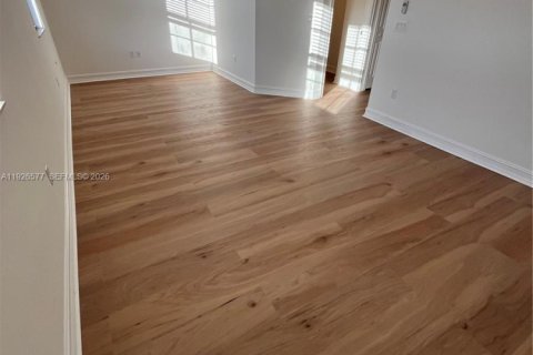 Снять в аренду таунхаус в Плантация, Флорида 3 спальни, 175.77м2, № 1986595 - фото 16