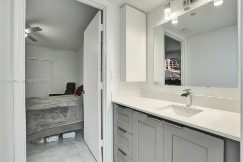 Appartement à louer à Davie, Floride: 2 chambres, 106.84 m2 № 1987527 - photo 12
