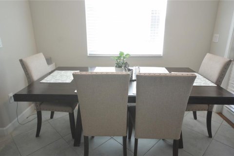 Adosado en alquiler en Lutz, Florida, 3 dormitorios, 173.91 m2 № 1904940 - foto 6