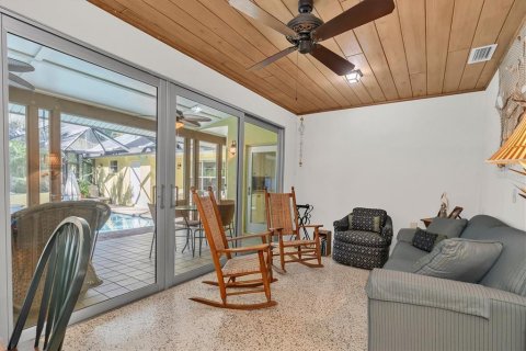 Villa ou maison à vendre à Holmes Beach, Floride: 4 chambres, 230.3 m2 № 2425826 - photo 11