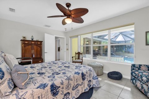 Villa ou maison à vendre à Holmes Beach, Floride: 4 chambres, 230.3 m2 № 2425826 - photo 23