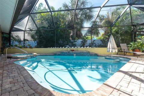 Villa ou maison à vendre à Holmes Beach, Floride: 4 chambres, 230.3 m2 № 2425826 - photo 3