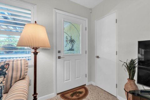 Villa ou maison à vendre à Holmes Beach, Floride: 4 chambres, 230.3 m2 № 2425826 - photo 6