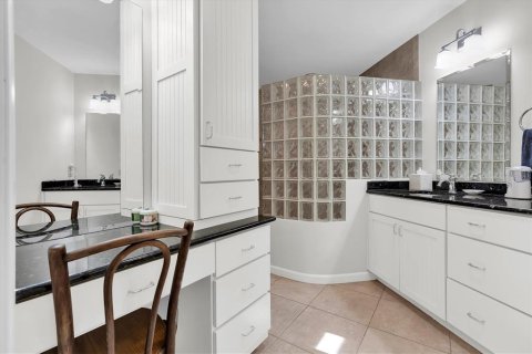 Villa ou maison à vendre à Holmes Beach, Floride: 4 chambres, 230.3 m2 № 2425826 - photo 27