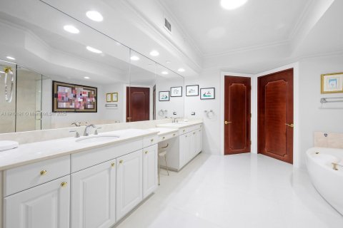Copropriété à vendre à Aventura, Floride: 3 chambres, 304.16 m2 № 1966418 - photo 10