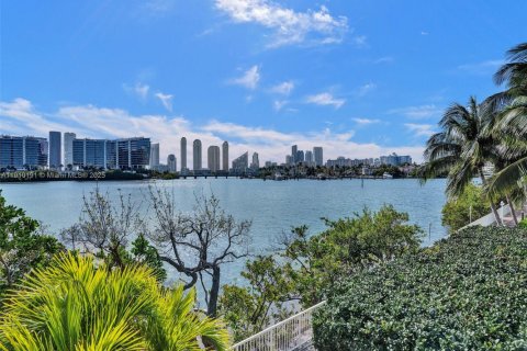 Copropriété à vendre à Aventura, Floride: 3 chambres, 304.16 m2 № 1966418 - photo 29