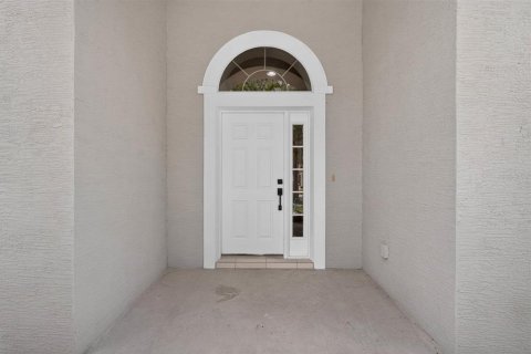 House in New Smyrna Beach, Florida 3 bedrooms, 229.65 sq.m. № 2167048 - photo 3