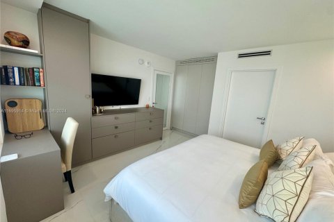 Copropriété à louer à Bal Harbour, Floride: 2 chambres, 128.95 m2 № 1937176 - photo 17