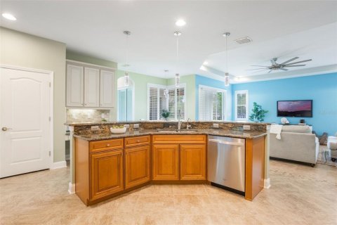 Villa ou maison à vendre à Orlando, Floride: 4 chambres, 263.38 m2 № 1803758 - photo 16