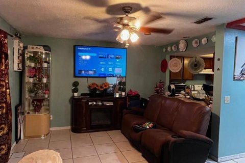 Touwnhouse à vendre à Kissimmee, Floride: 2 chambres, 117.52 m2 № 1418056 - photo 2