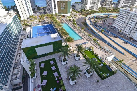 Condo in Hollywood, Florida, 2 bedrooms № 2087138 - photo 28